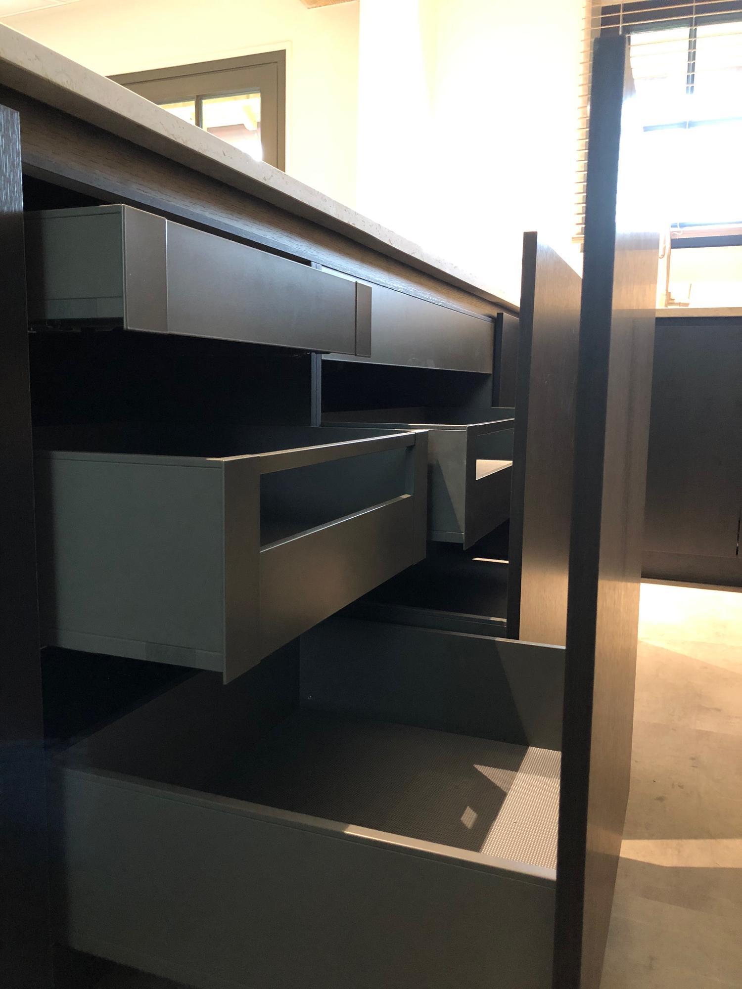 Inrichting keuken vakantiewoning - keukeninrichting - maatwerk keuken - timmer ateljé - kortrijk marke