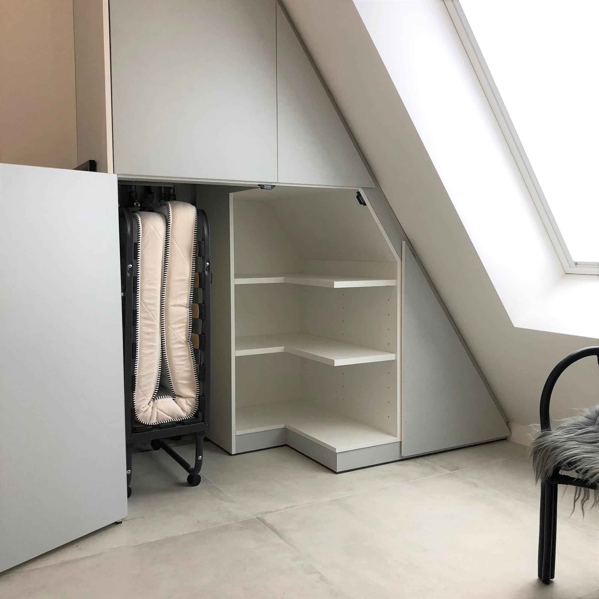 Interieurinrichting - inrichting b&b - maatwerk woonkamer - kasten op maat - functionele inrichting - maatwerk - timmer ateljé - marke kortrijk8